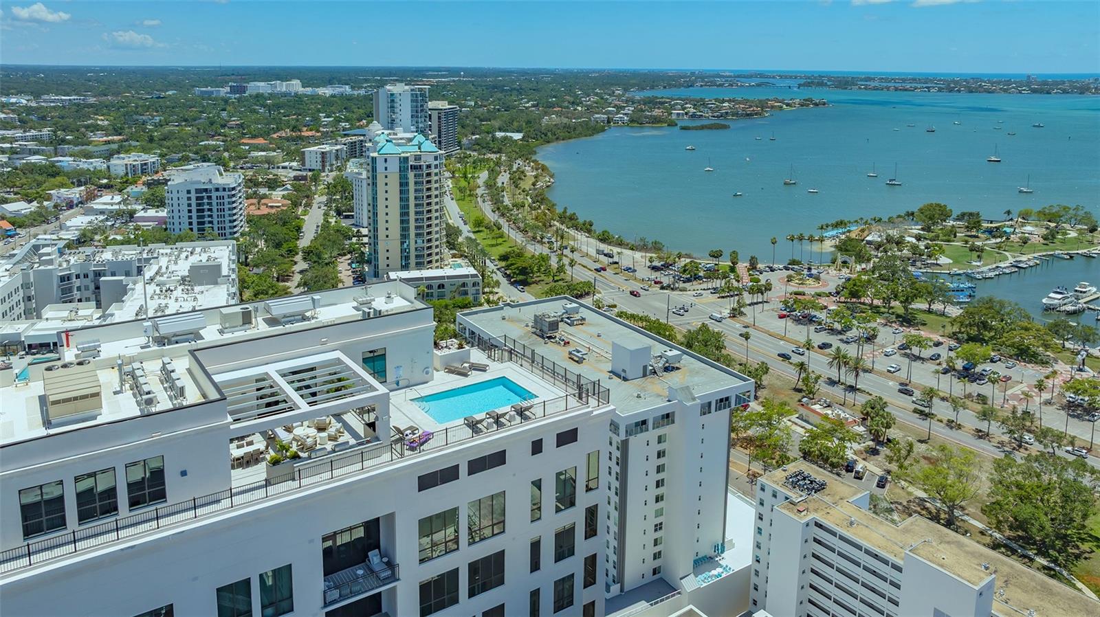 Image 78 of 88 For 33 Palm Avenue 1303