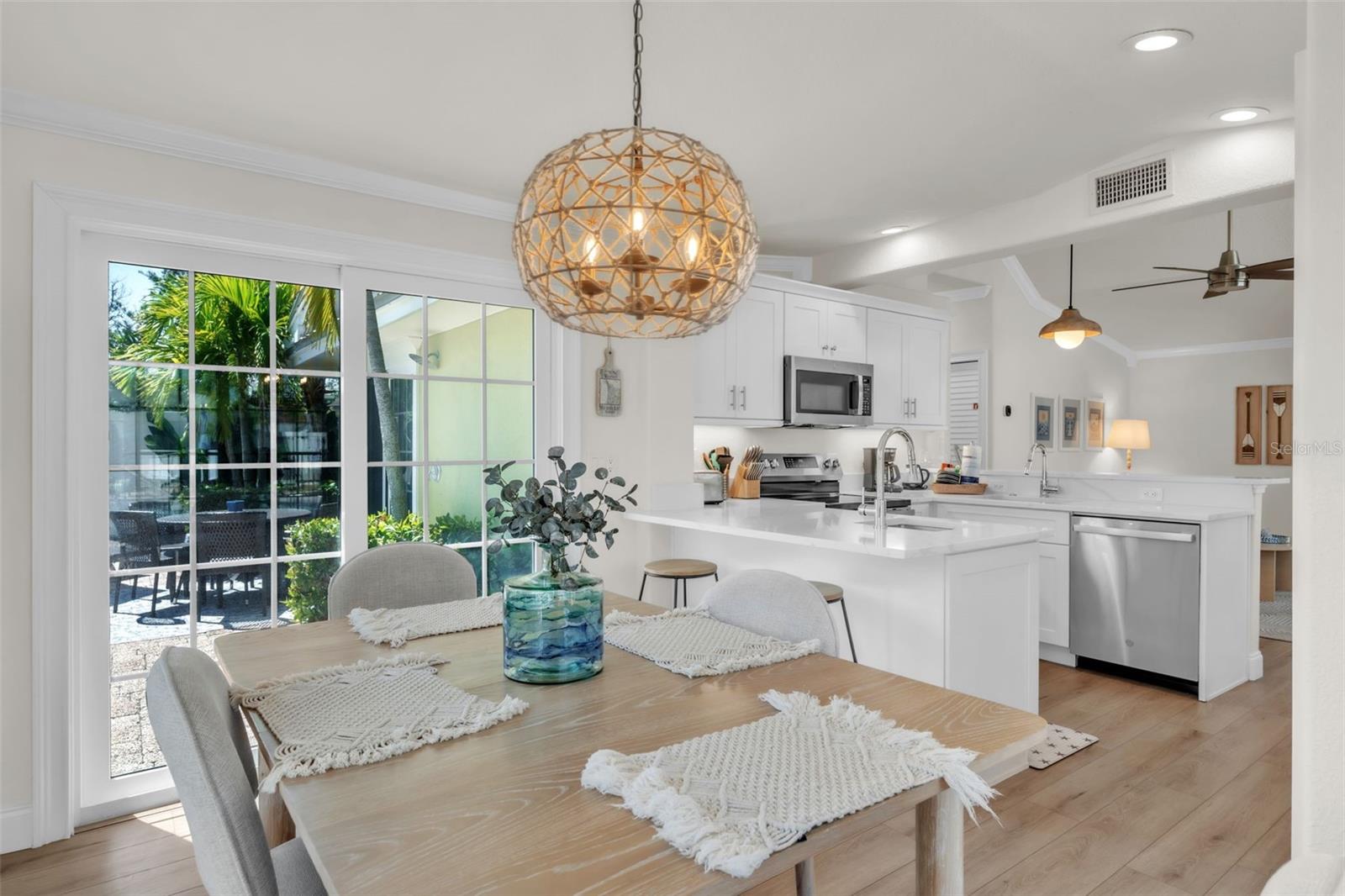 Image 19 of 48 For 215 67th Street 6