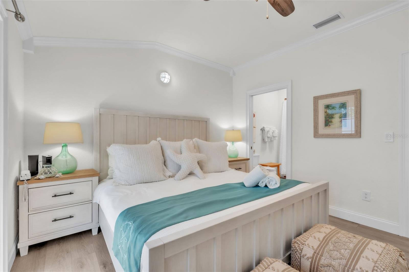 Image 22 of 48 For 215 67th Street 6