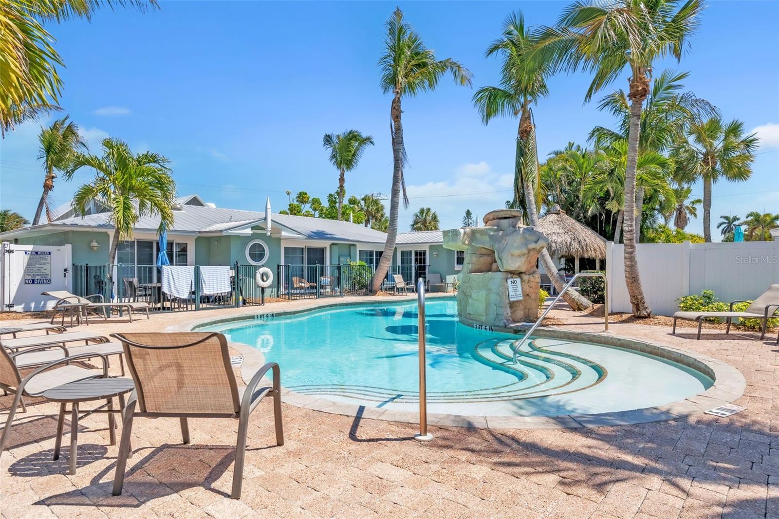 Image 36 of 48 For 215 67th Street 6