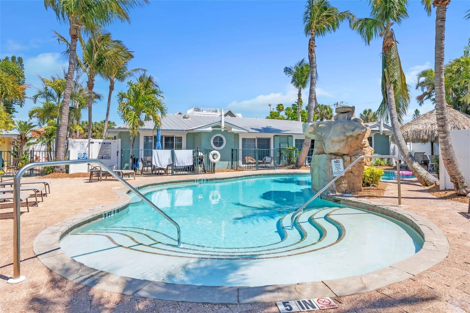 Image 39 of 48 For 215 67th Street 6