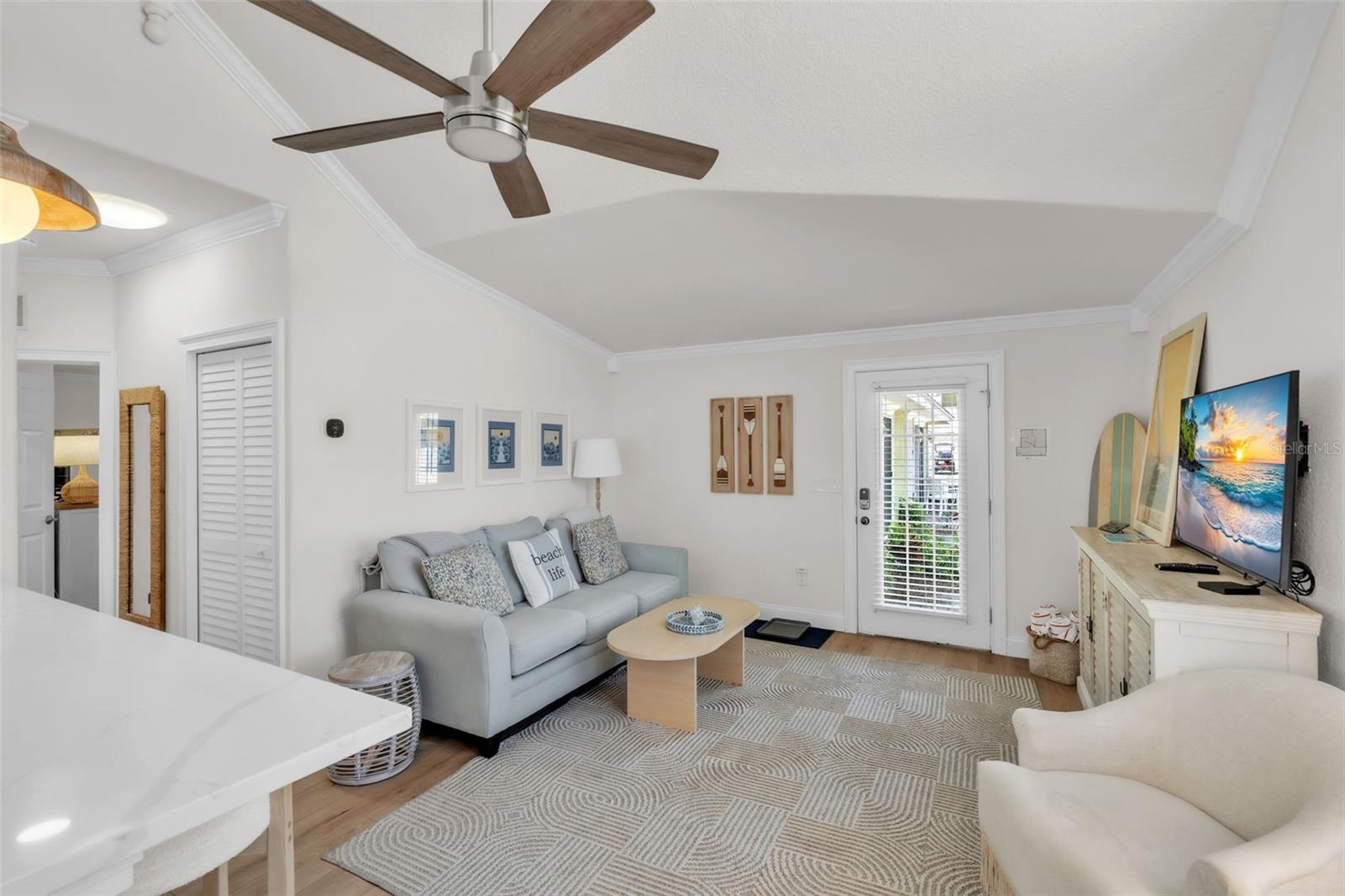 Image 6 of 48 For 215 67th Street 6