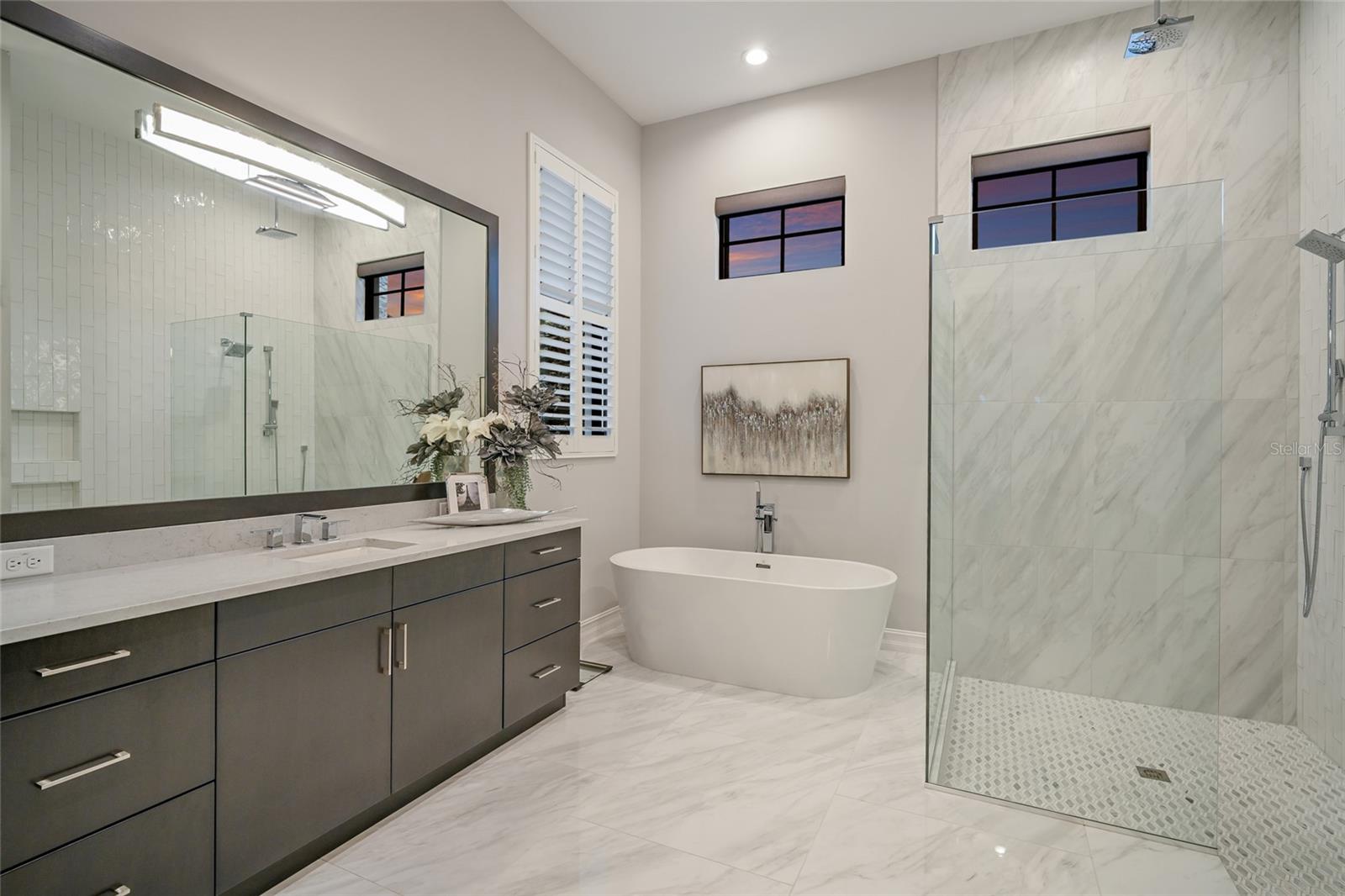 Image 44 of 58 For 16317 Daysailor Trail