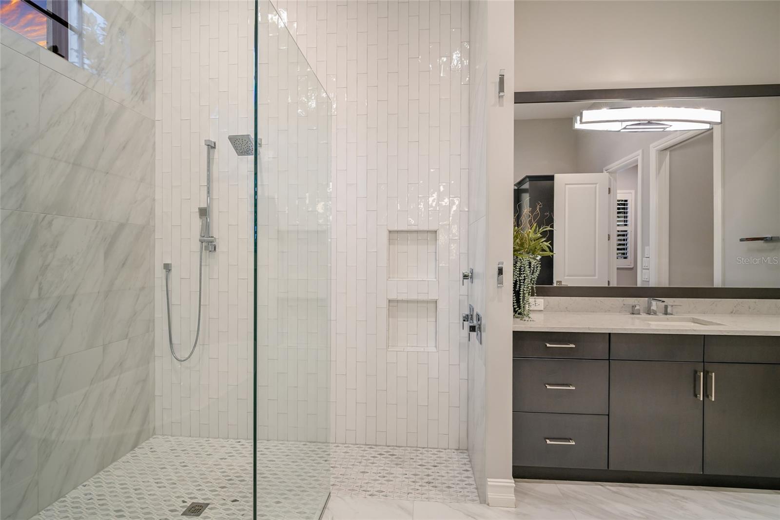 Image 46 of 58 For 16317 Daysailor Trail