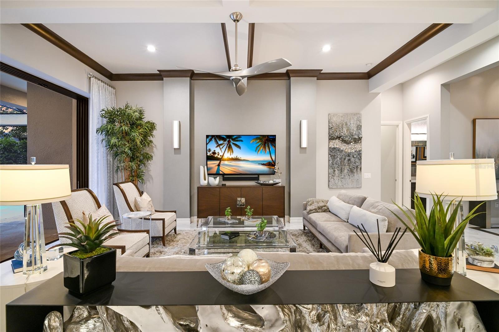 Image 6 of 58 For 16317 Daysailor Trail