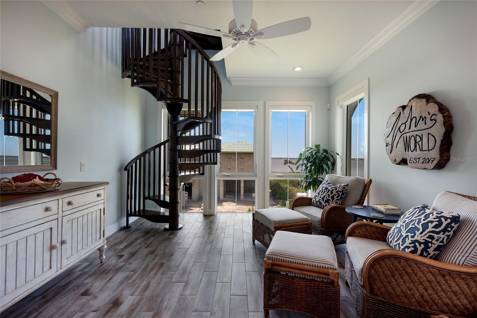 Image 19 of 79 For 318 Compass Point Drive 202