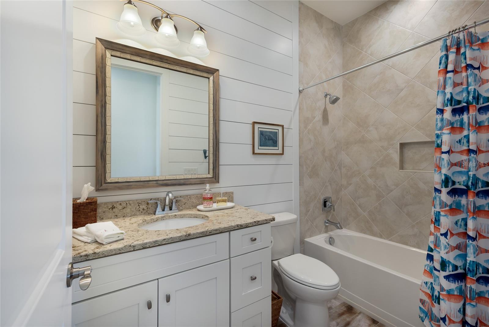 Image 33 of 79 For 318 Compass Point Drive 202