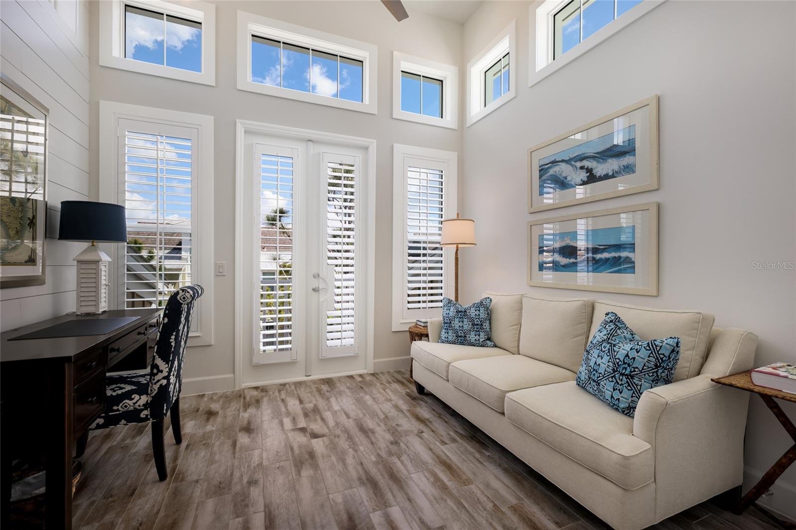 Image 36 of 79 For 318 Compass Point Drive 202