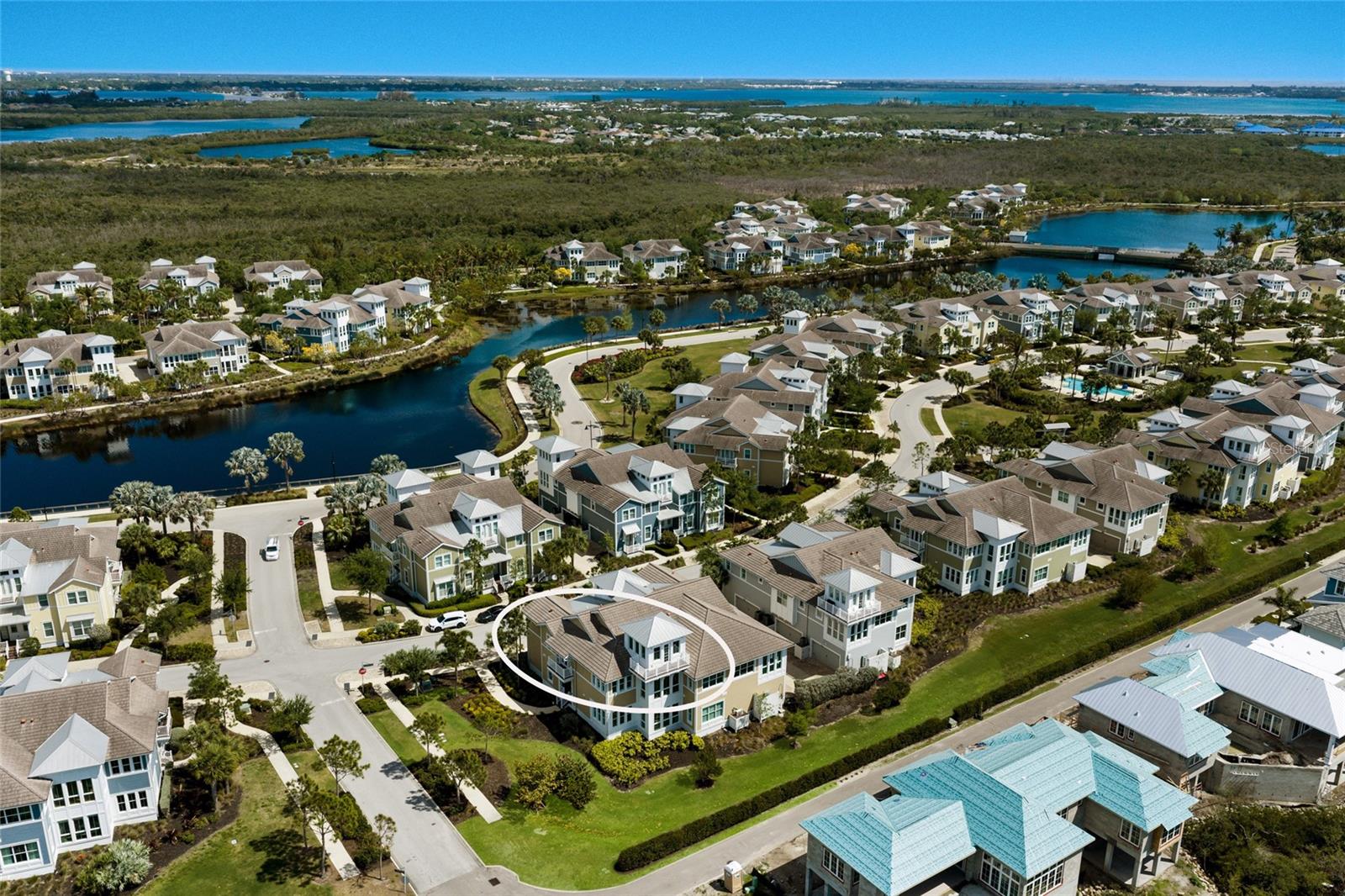 Image 44 of 79 For 318 Compass Point Drive 202