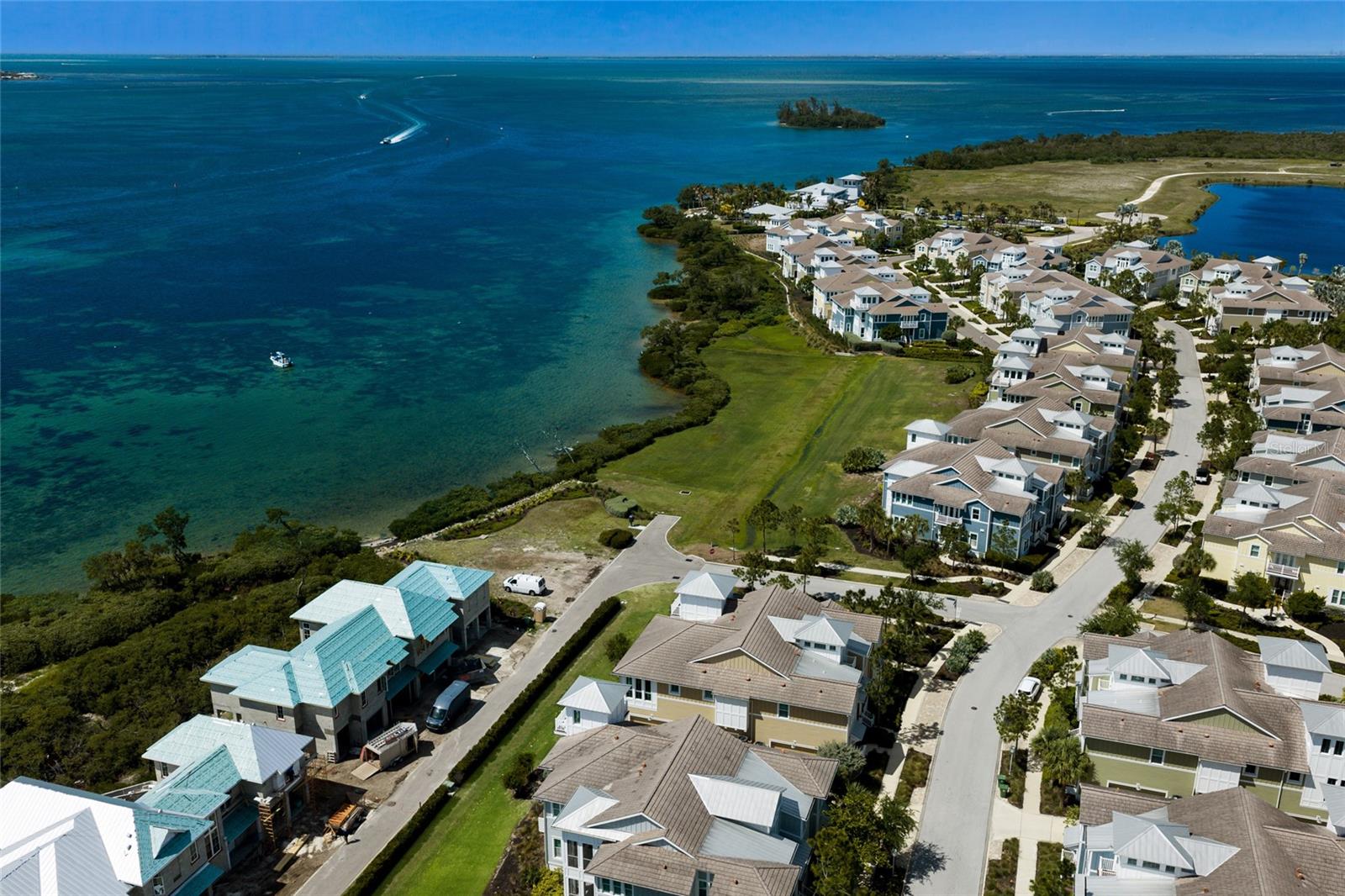 Image 47 of 79 For 318 Compass Point Drive 202