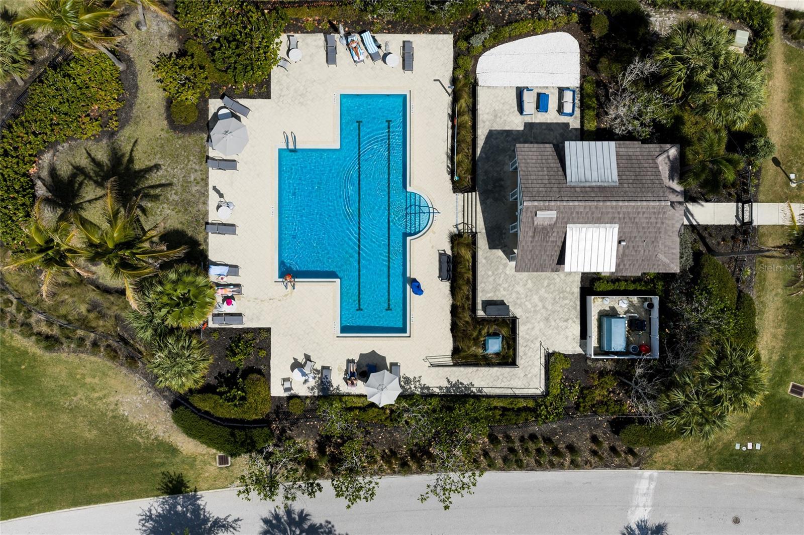 Image 53 of 79 For 318 Compass Point Drive 202