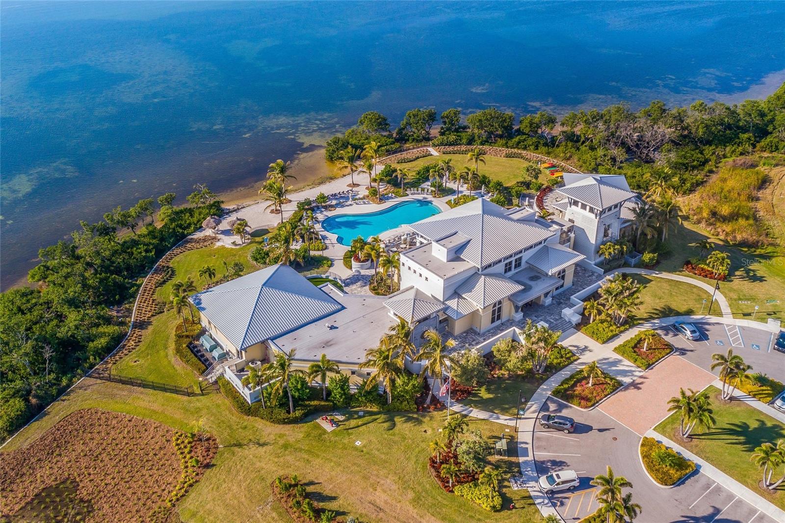 Image 60 of 79 For 318 Compass Point Drive 202