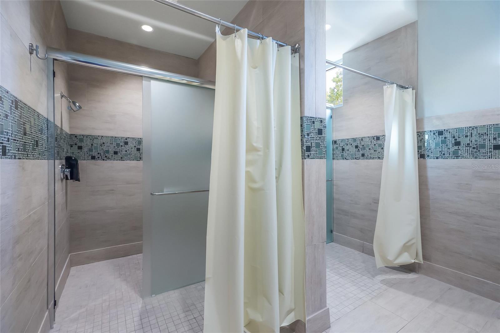 Image 74 of 79 For 318 Compass Point Drive 202