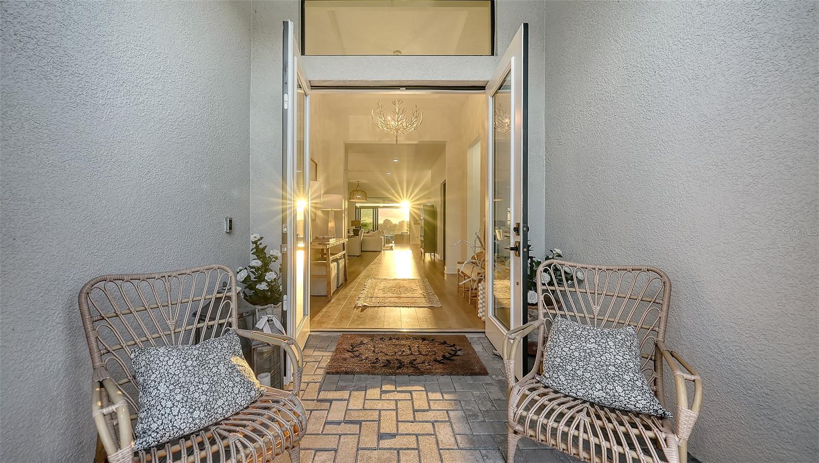 Listing photo id 9 for 4513 Mondrian Court