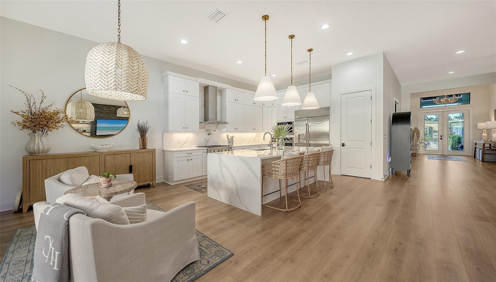 Listing photo id 19 for 4513 Mondrian Court