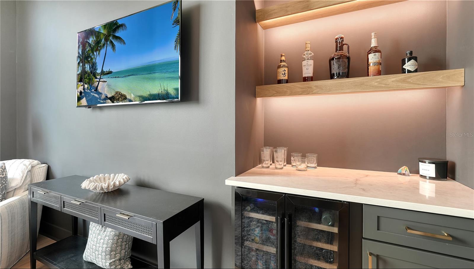 Listing photo id 40 for 4513 Mondrian Court