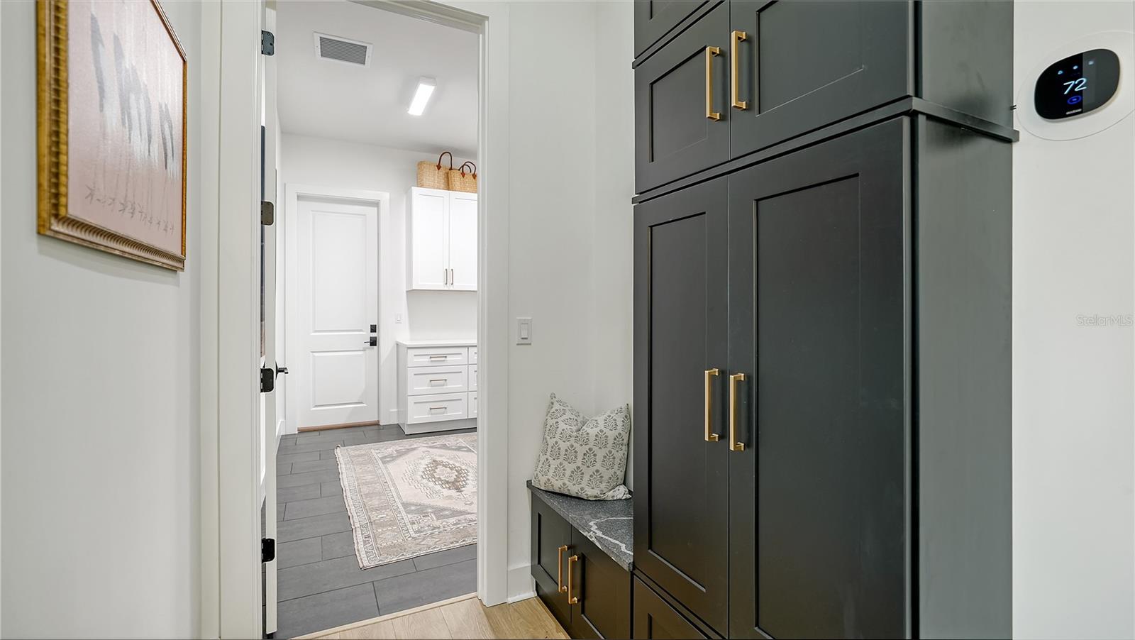 Listing photo id 50 for 4513 Mondrian Court