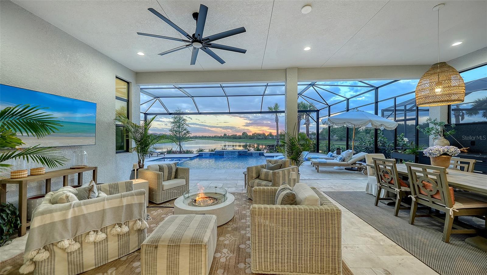 Listing photo id 53 for 4513 Mondrian Court