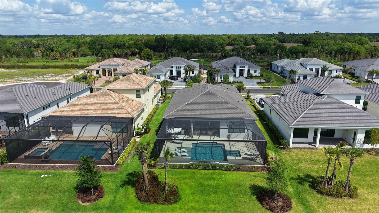 Listing photo id 70 for 4513 Mondrian Court