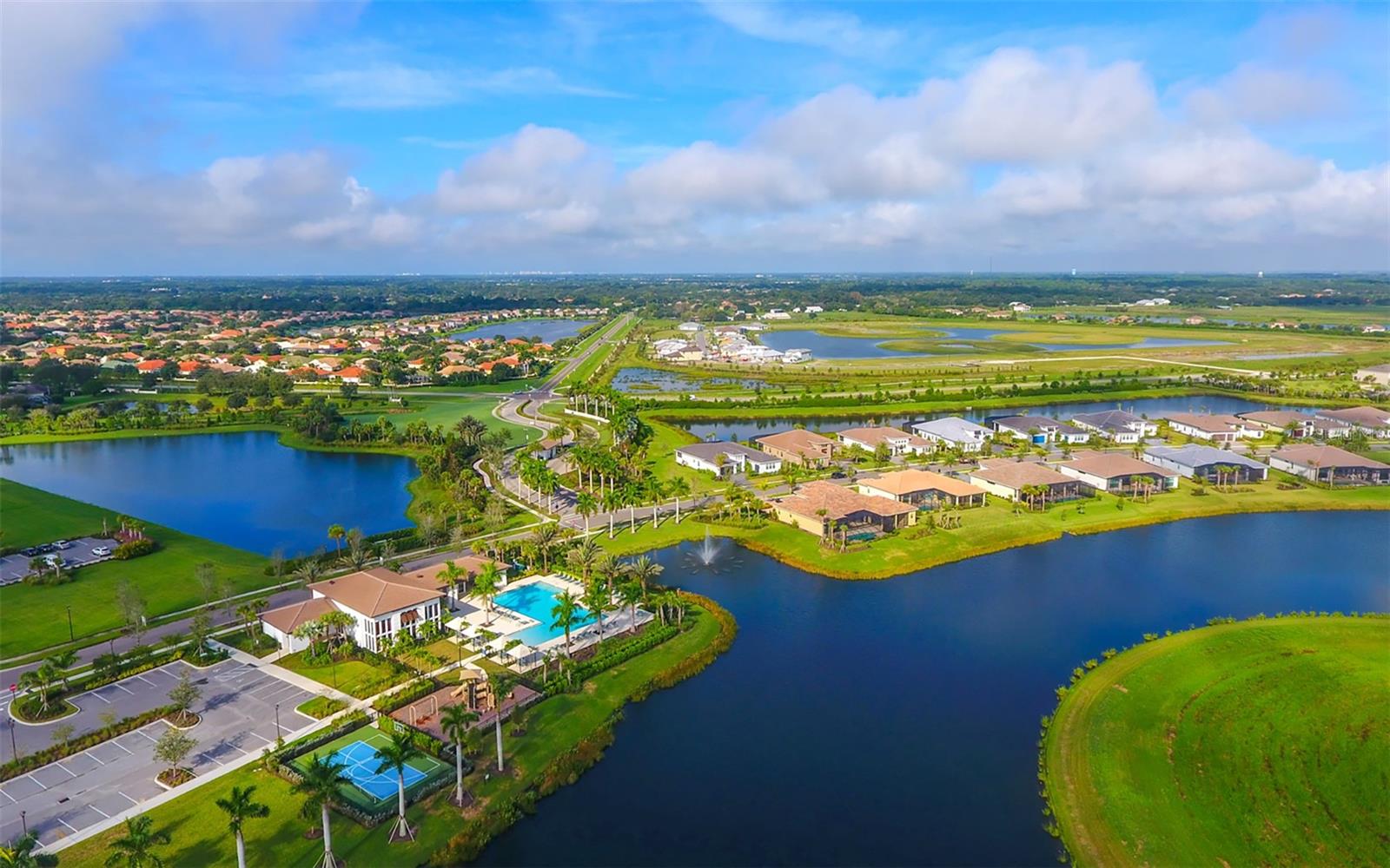 Listing photo id 76 for 4513 Mondrian Court