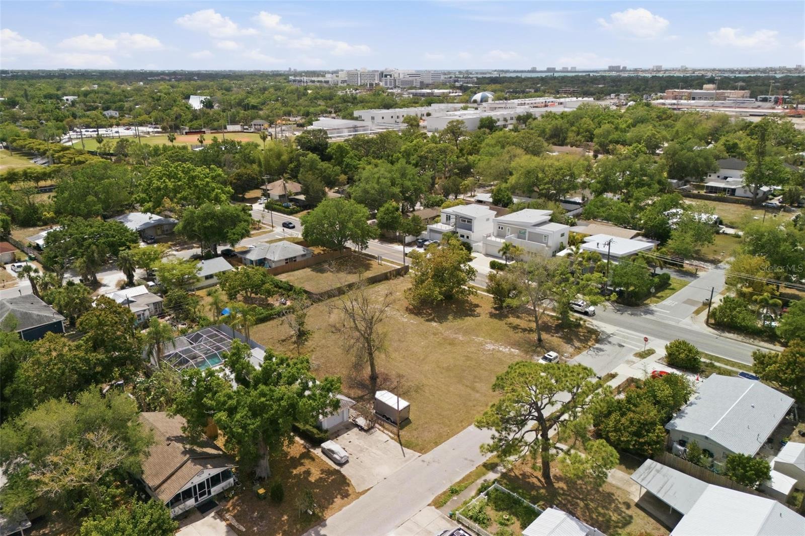 Image 13 of 16 For 0 Bay Street