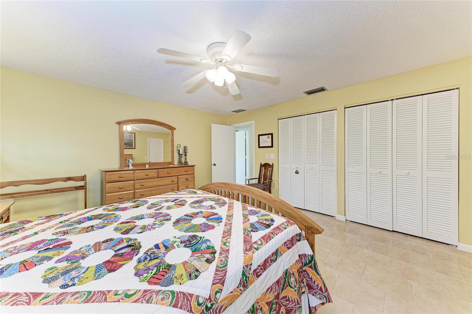 Image 21 of 39 For 7160 Fairway Bend Cir