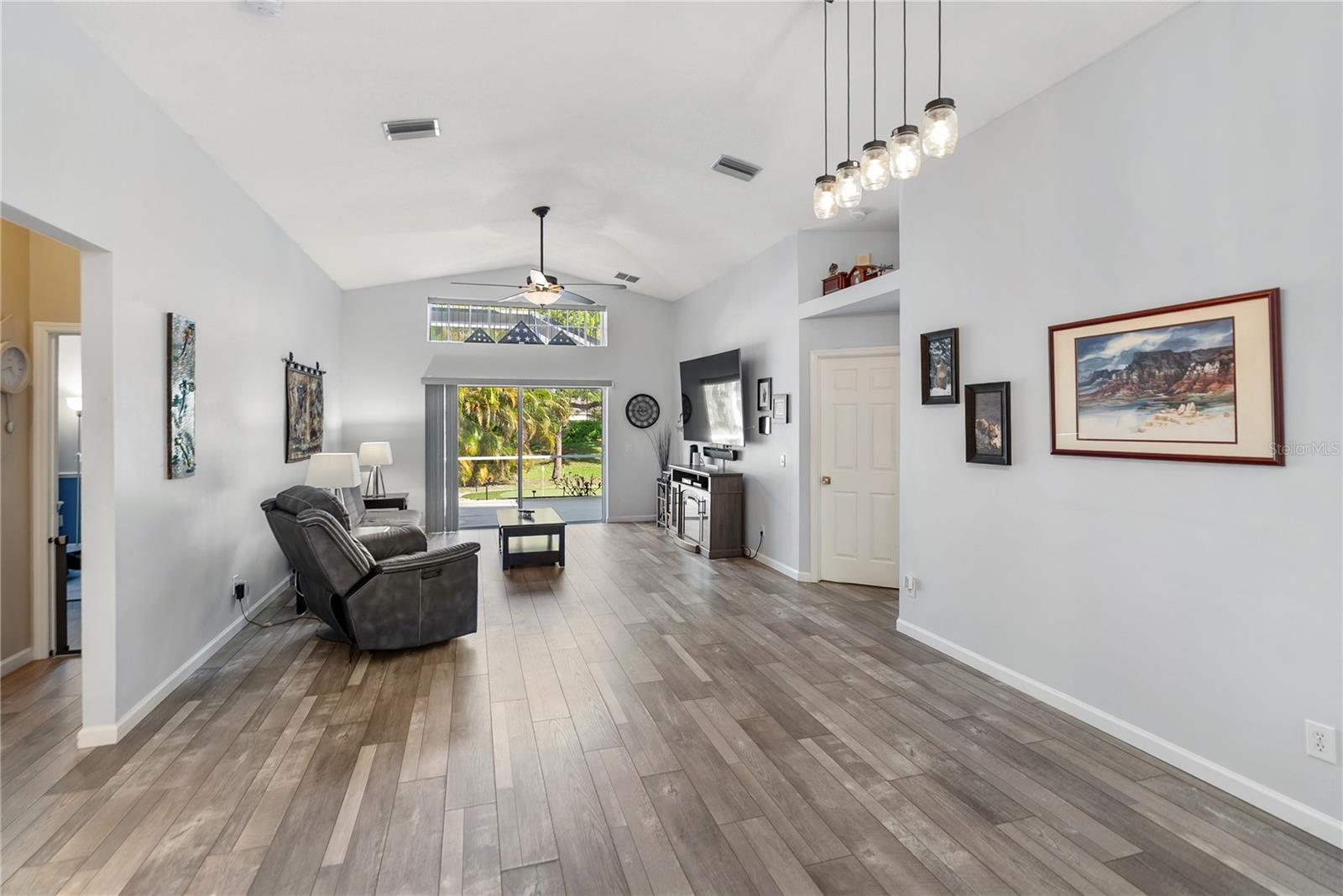 Image 19 of 46 For 4553 Abacos Place