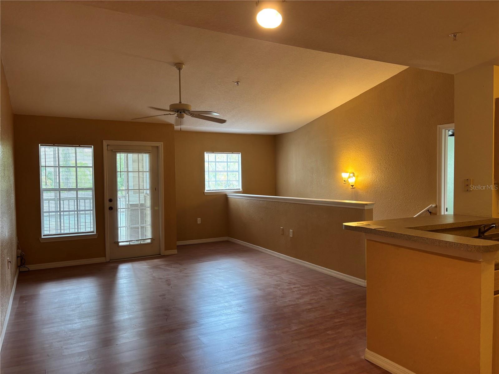 Image 2 of 23 For 7411 Vista Way 203