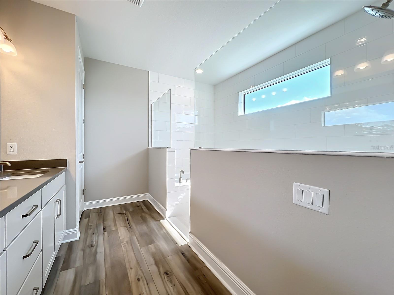 Image 37 of 70 For 10006 Degas Terrace