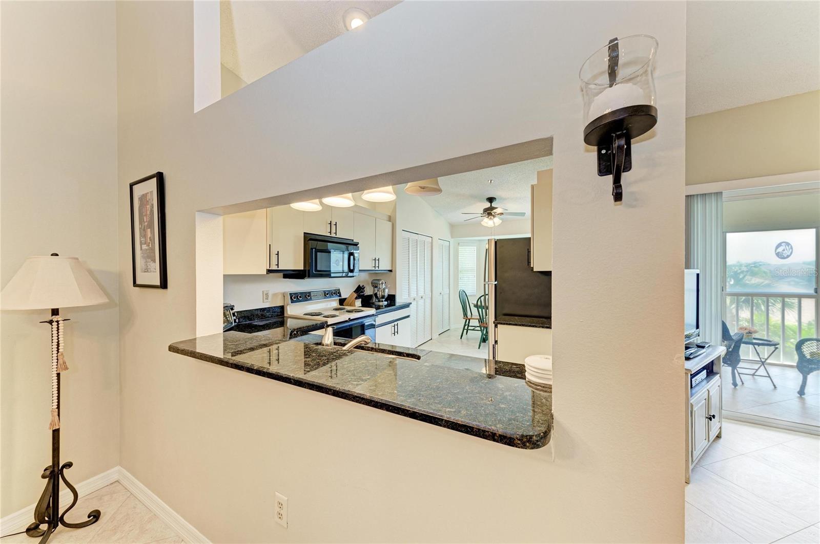 Image 14 of 51 For 7201 29th Ave Dr W 303