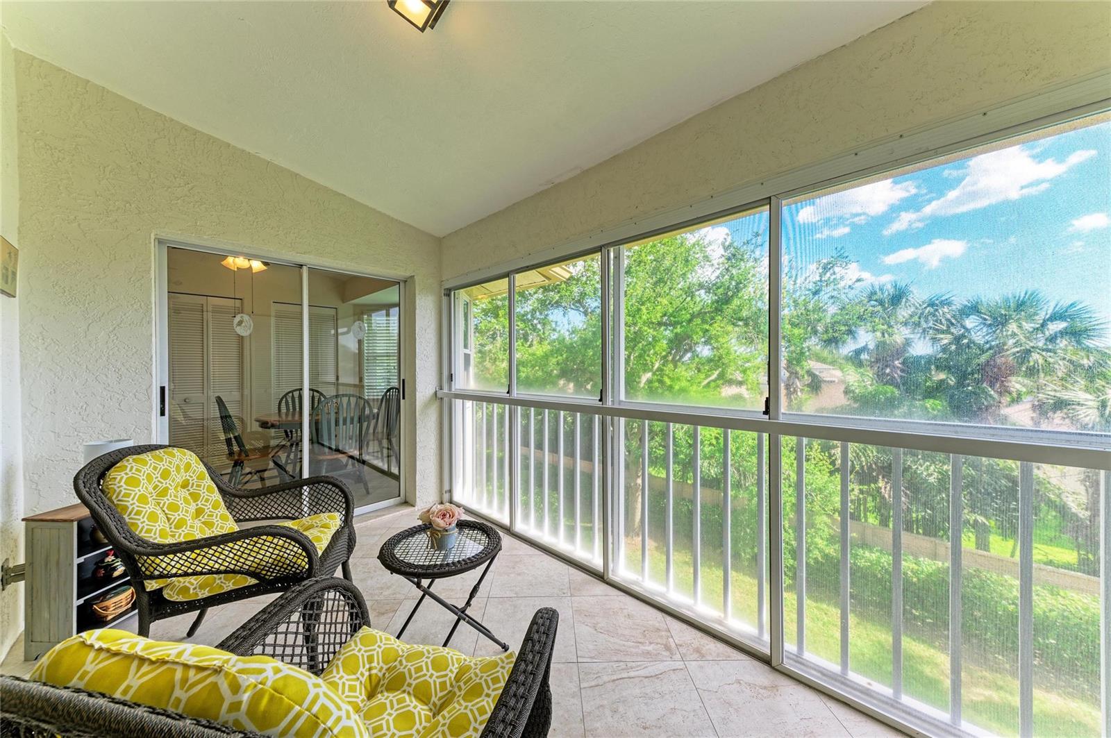 Image 31 of 51 For 7201 29th Ave Dr W 303