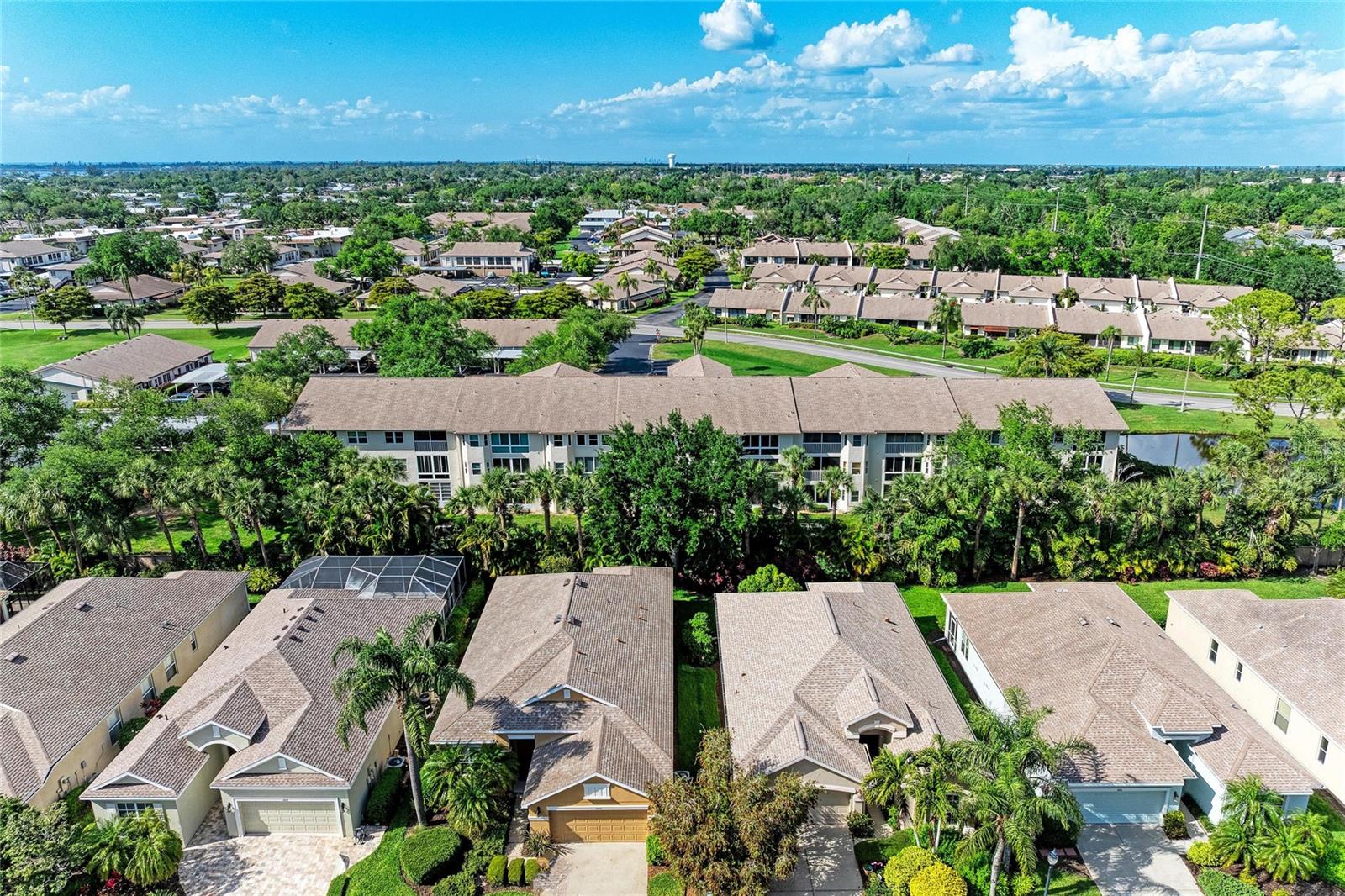 Image 35 of 51 For 7201 29th Ave Dr W 303