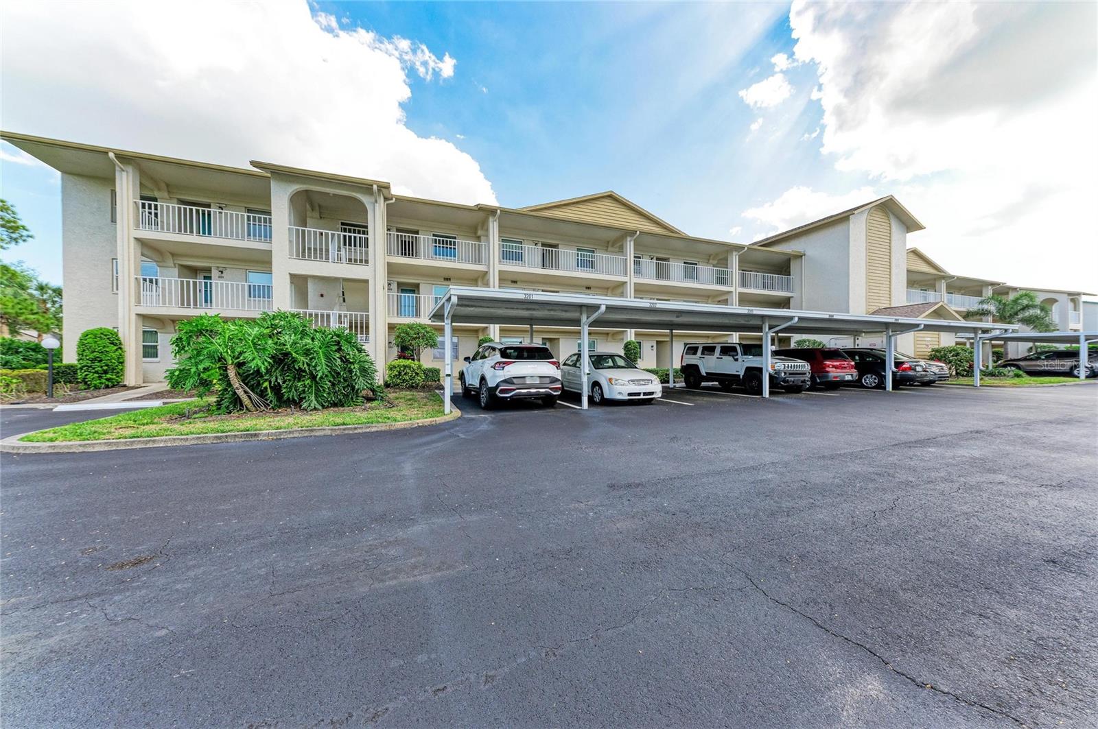 Image 5 of 51 For 7201 29th Ave Dr W 303