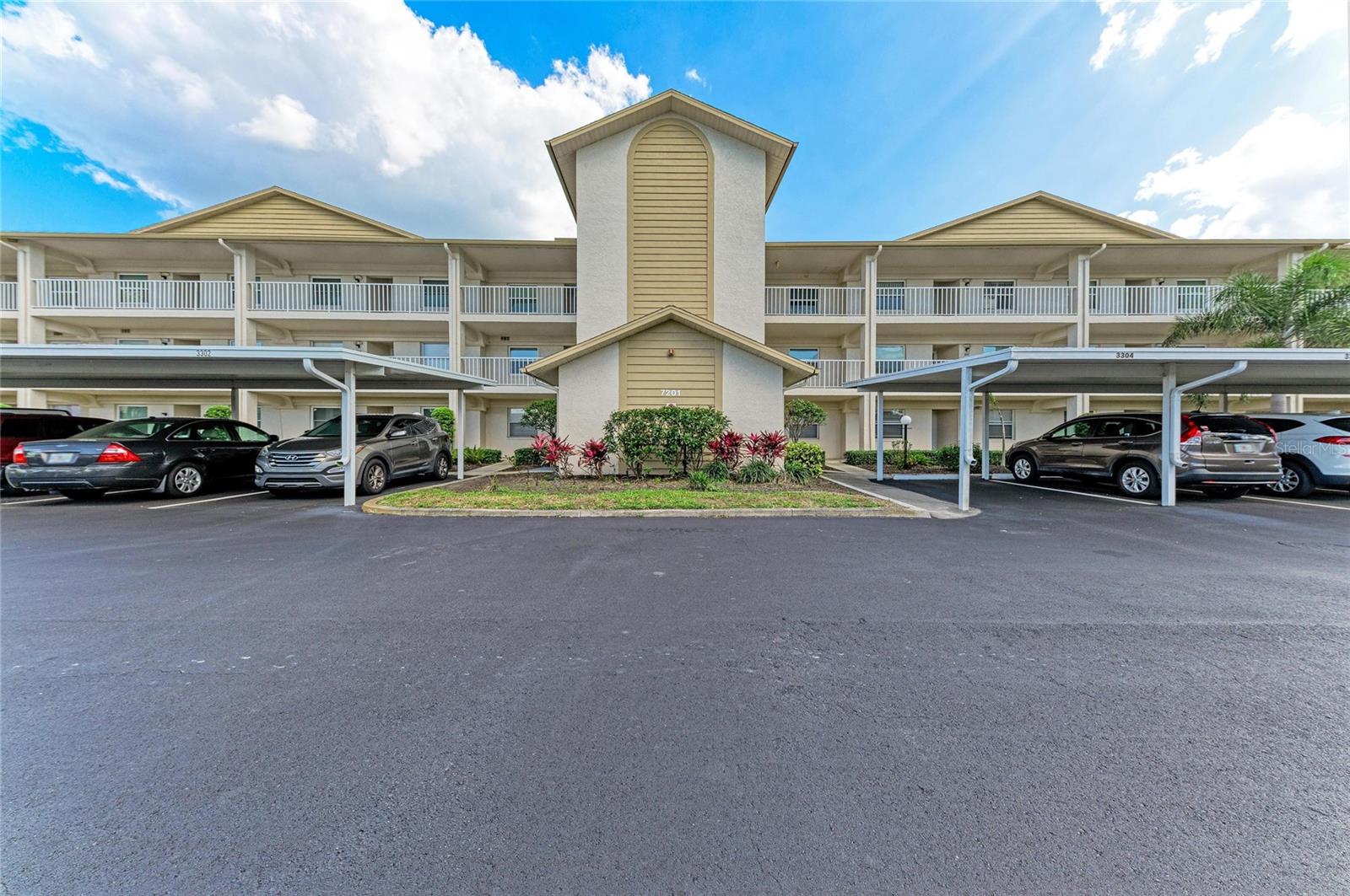 Image 6 of 51 For 7201 29th Ave Dr W 303