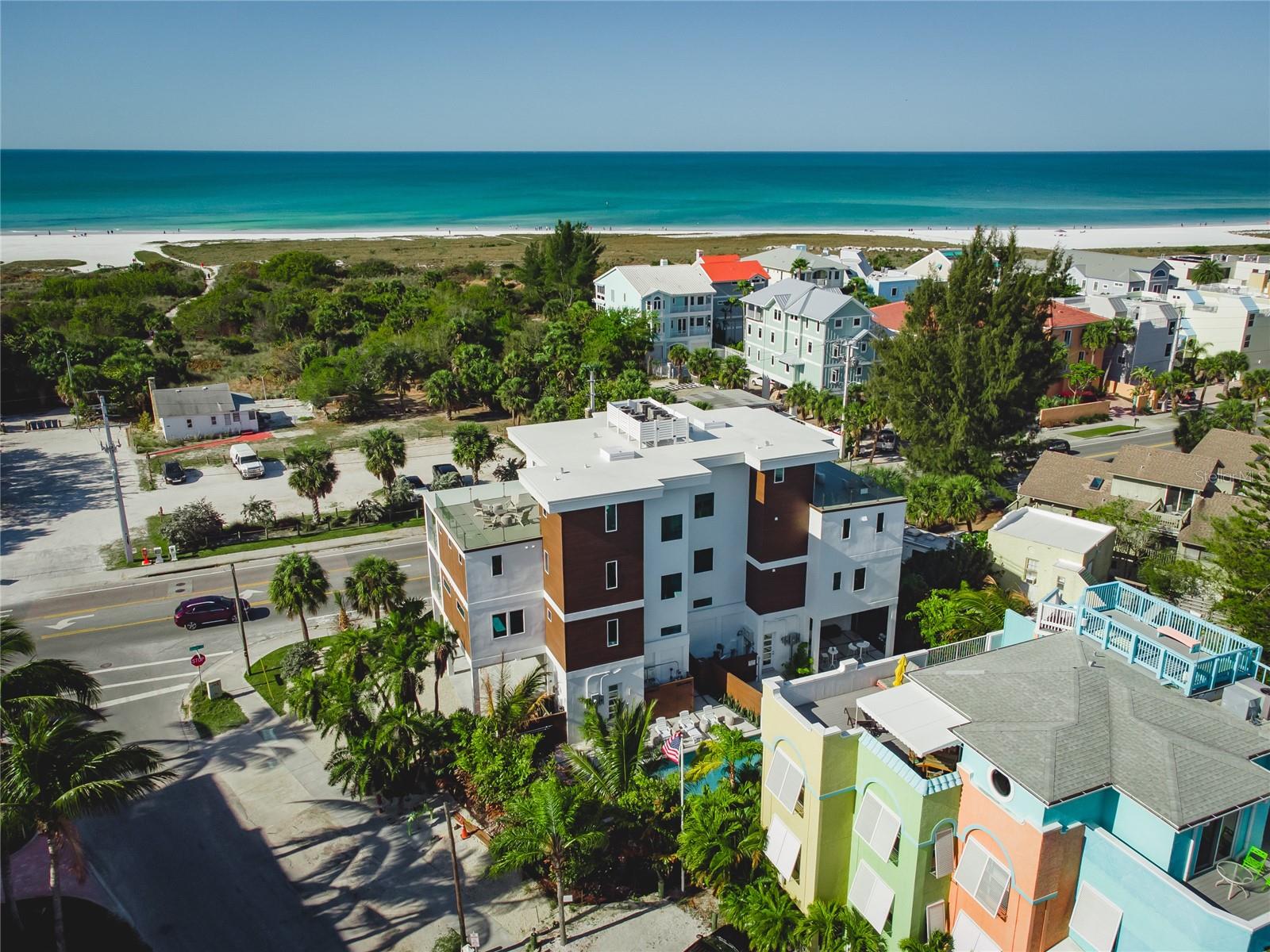 Image 3 of 51 For 329 Beach Road A