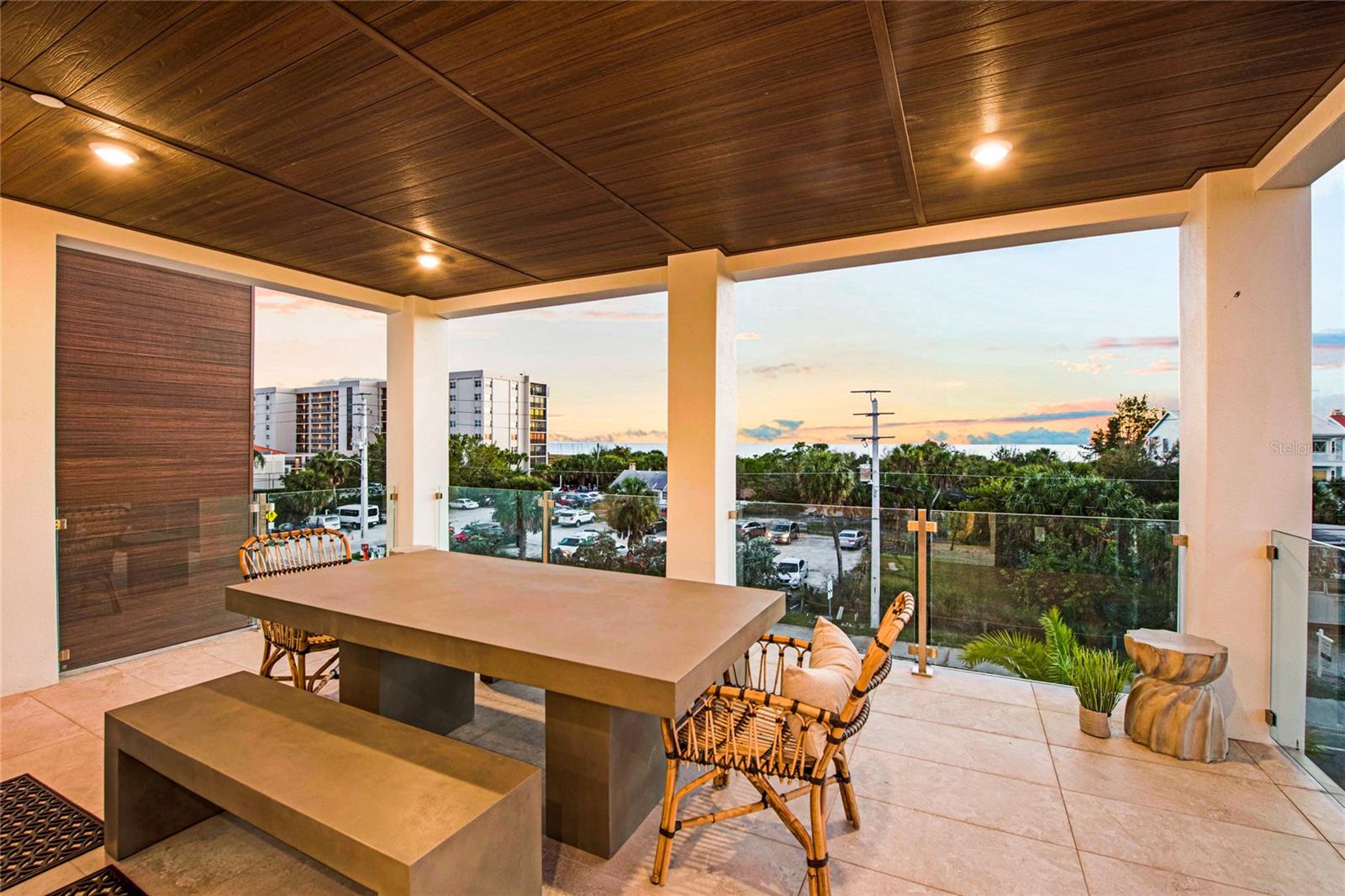 Image 50 of 51 For 329 Beach Road A