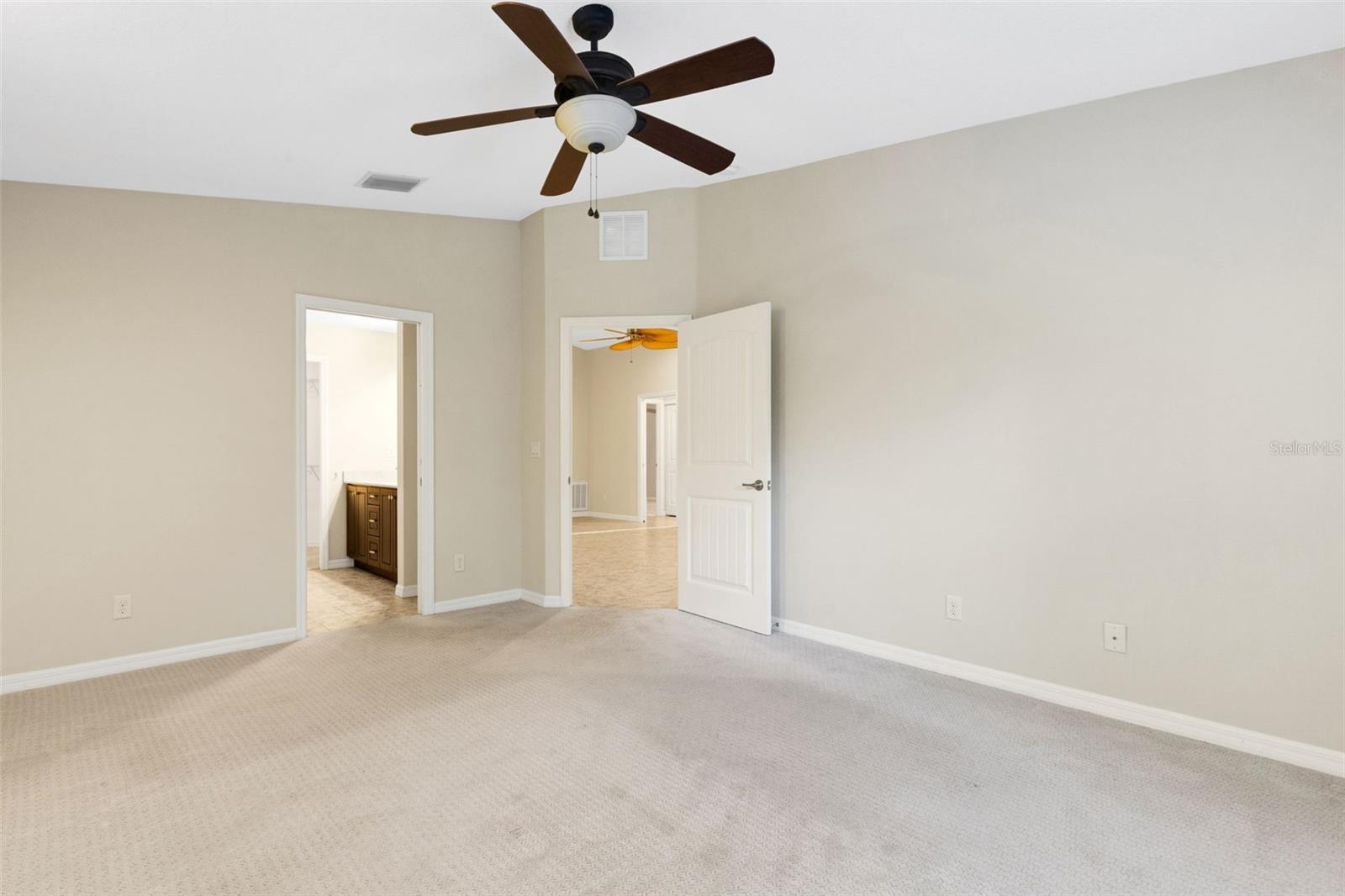 Image 11 of 25 For 222 San Casciano Lane