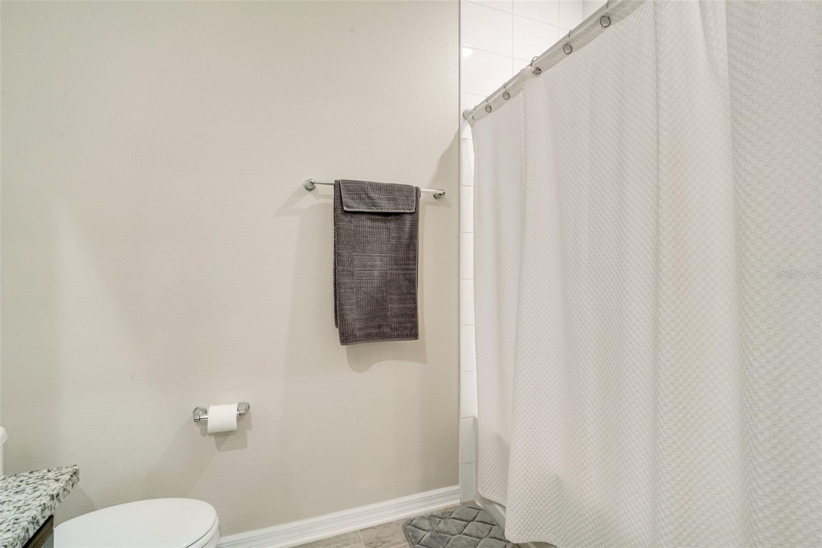 Image 26 of 47 For 1774 Woodleaf Hammock Court