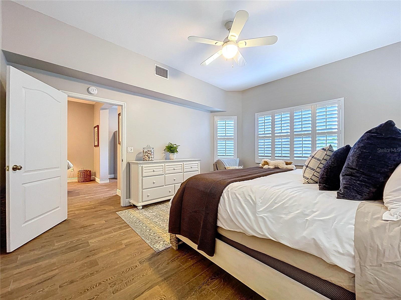 Image 20 of 56 For 3803 54th Drive W 102