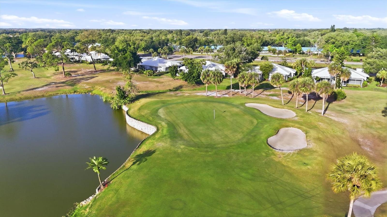 Image 38 of 72 For 433 Cerromar Lane 334