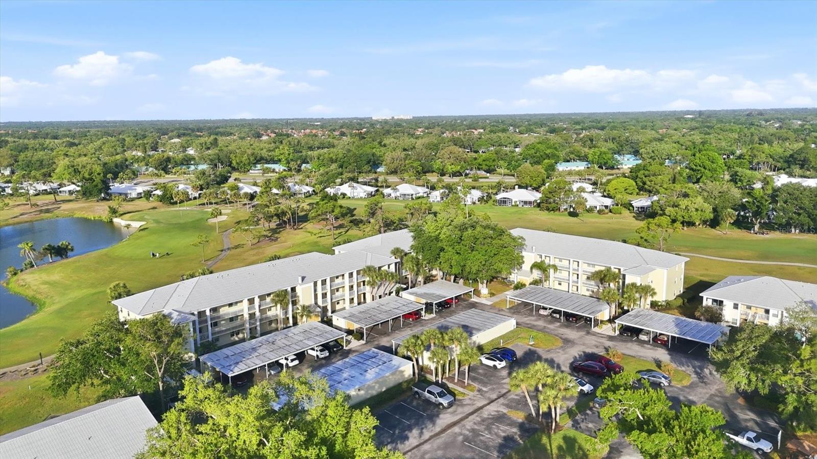 Image 59 of 72 For 433 Cerromar Lane 334