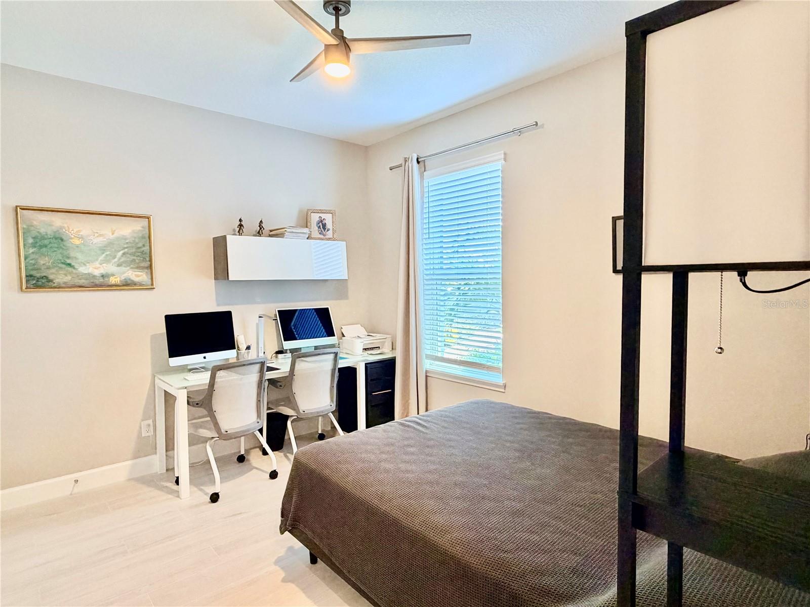 Image 33 of 59 For 6111 Mesa Glen