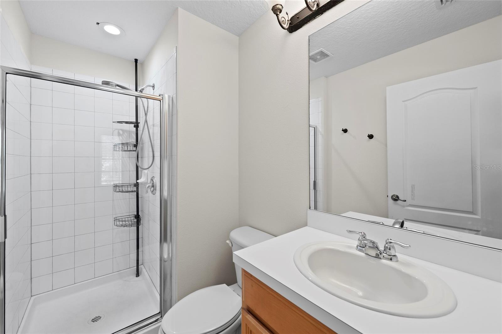 Image 15 of 26 For 257 Cape Harbour Loop 101