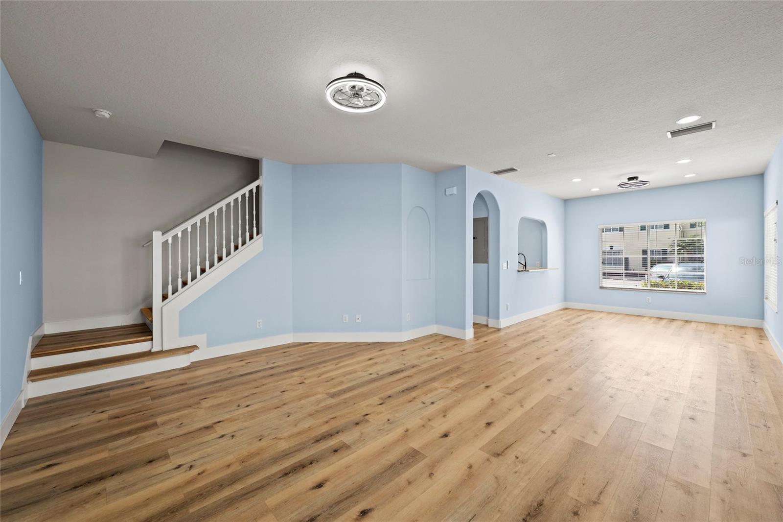 Image 3 of 26 For 257 Cape Harbour Loop 101