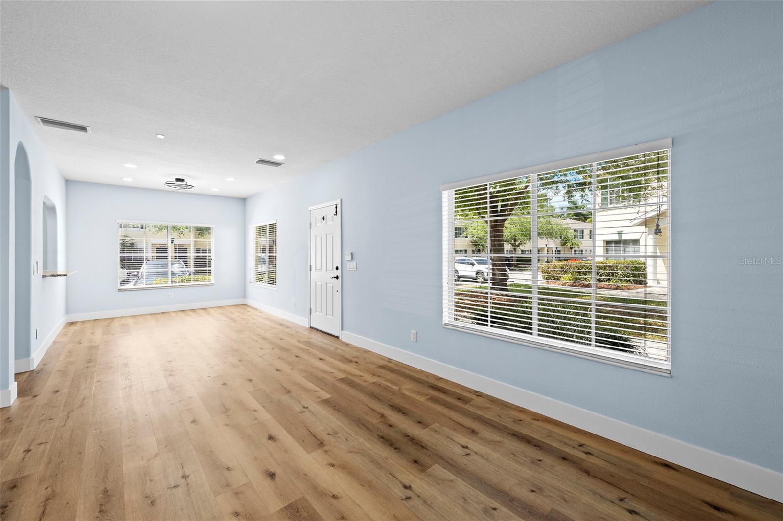 Image 4 of 26 For 257 Cape Harbour Loop 101