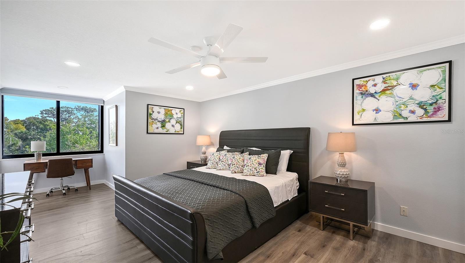 Image 14 of 77 For 706 Bayport Way 706