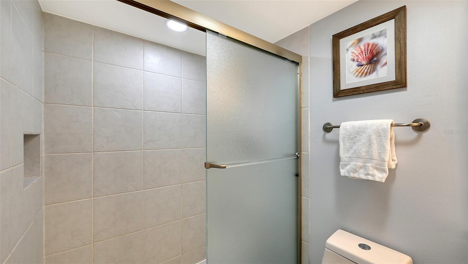 Image 24 of 77 For 706 Bayport Way 706