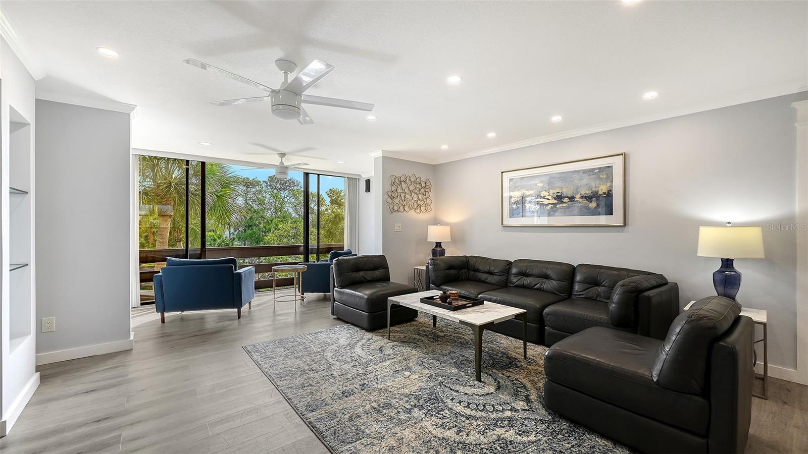 Image 5 of 77 For 706 Bayport Way 706