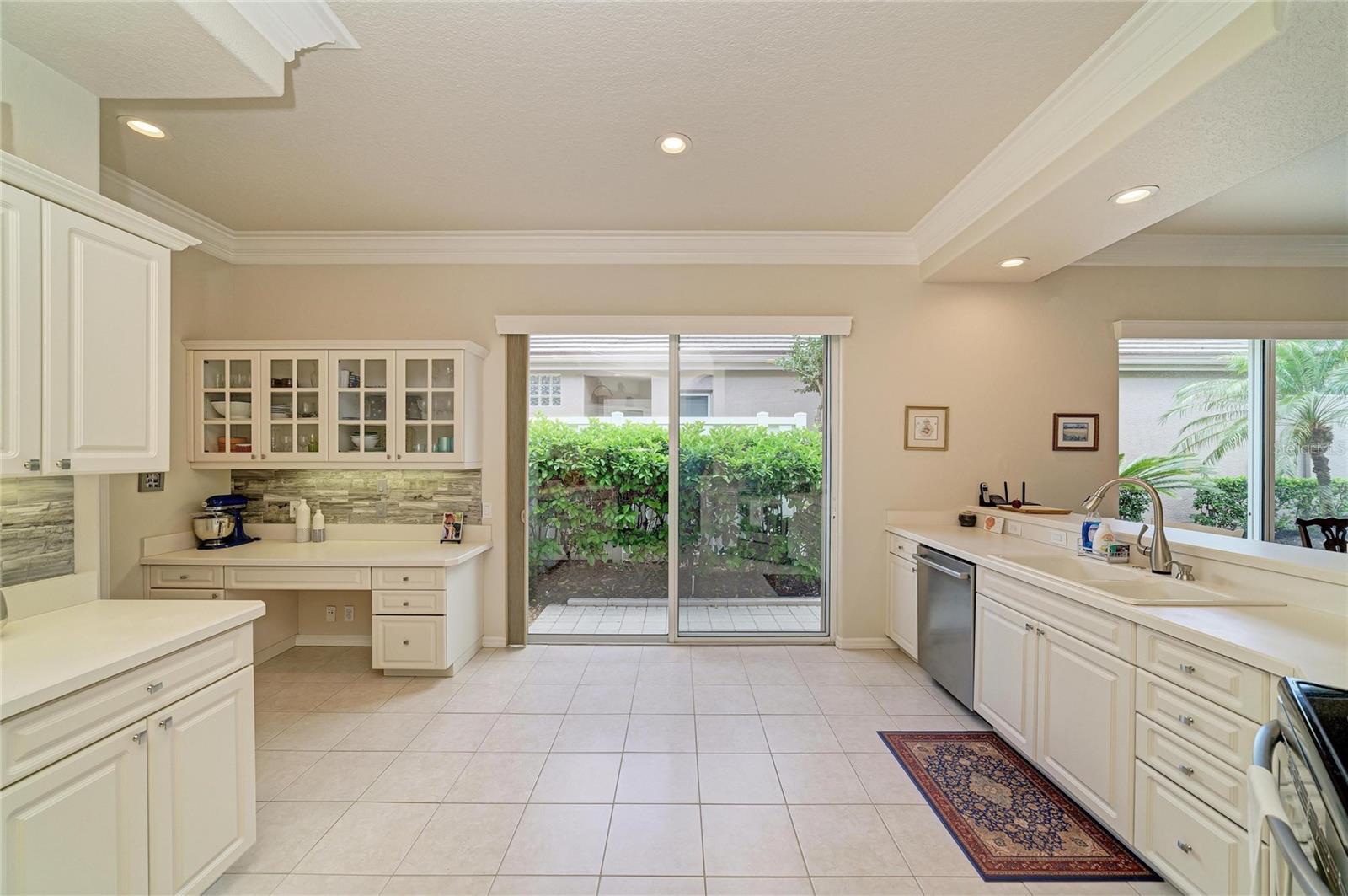 Image 20 of 69 For 8778 49th Terrace E