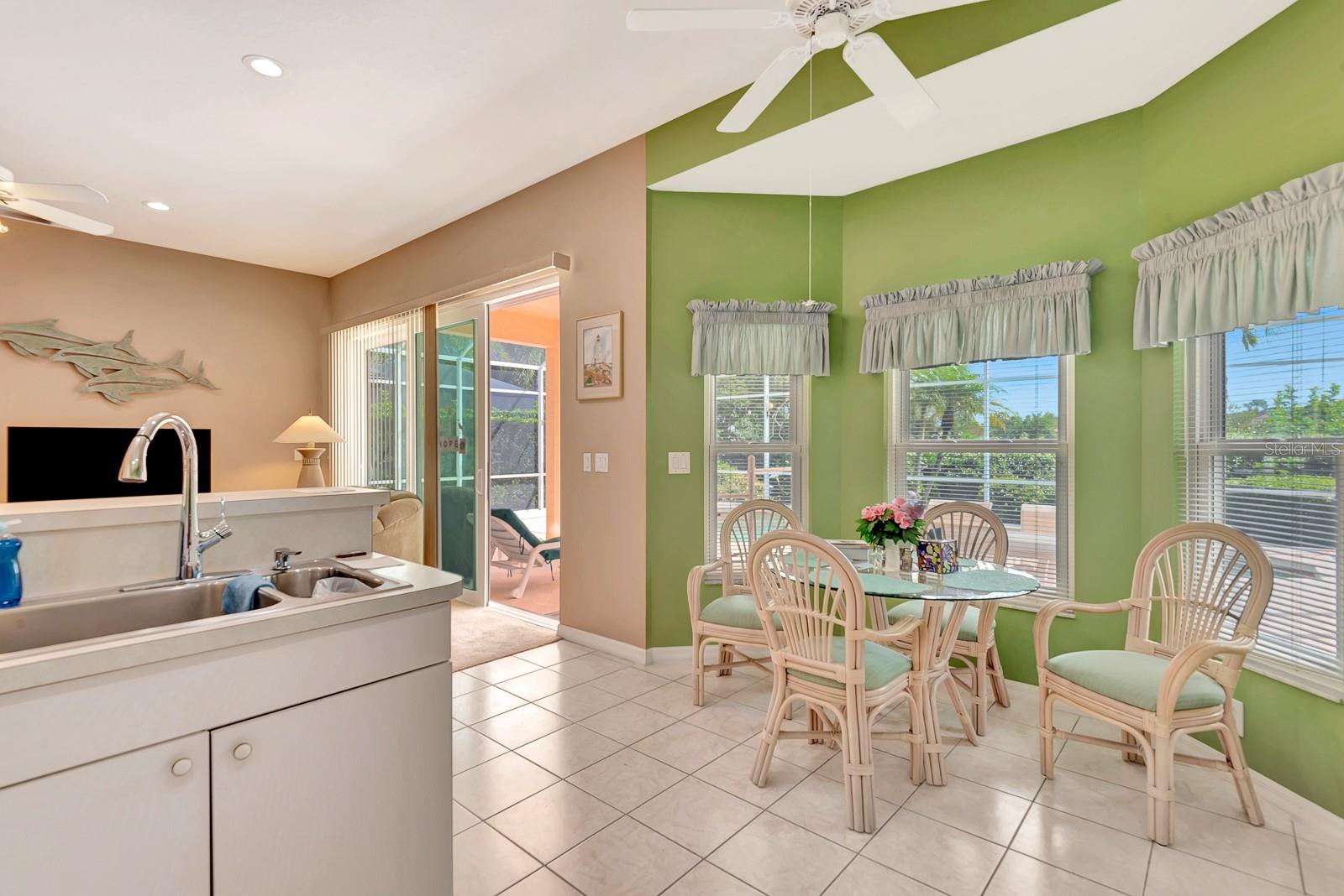 Image 13 of 75 For 6835 Winslow Street